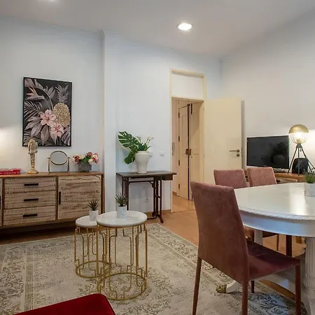 Apartment Baum Liverpooler Terrasse By Interhome Lissabon