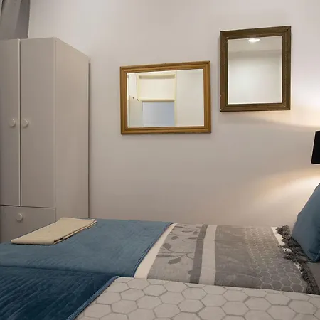 Apartment Baum Liverpooler Terrasse By Interhome Lisbon
